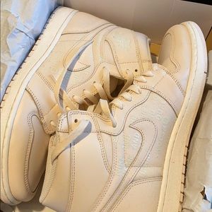 Jordan 1 retro high OG guava